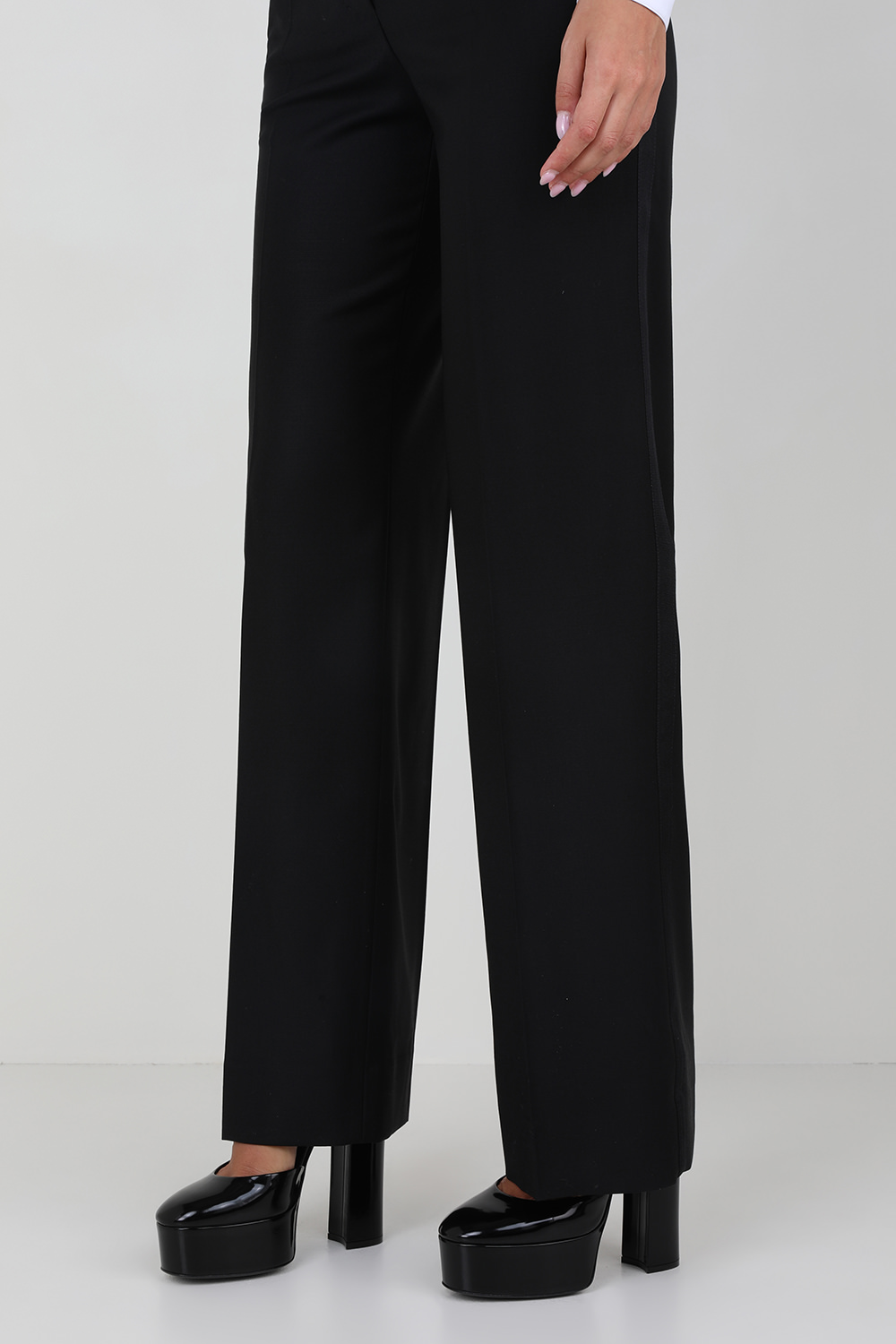 סנדלי עקב פלטפורמה מעור